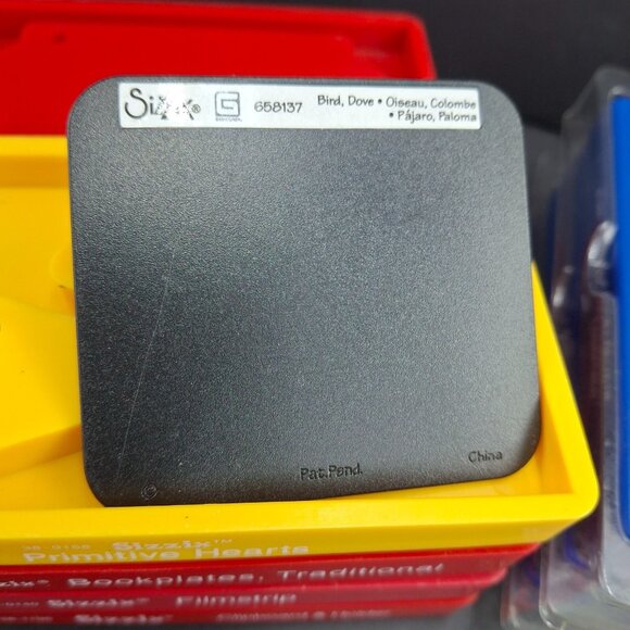 Sizzix Stampin Up -Bundle 23 Dies Alphabet Caps-Small 17 Embossing Christmas Etc - Picture 3 of 11